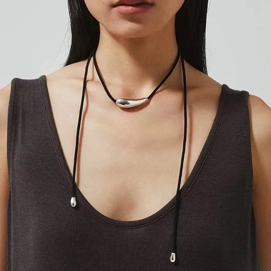 Collar Noira