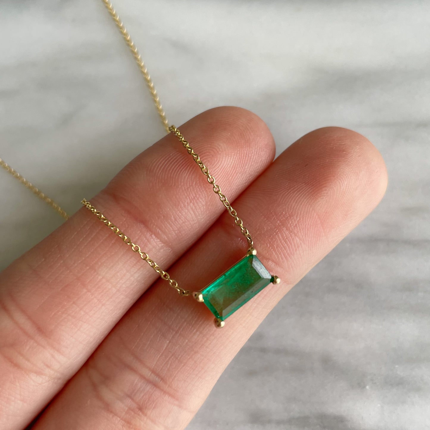 Collar con Esmeralda Oro 14k