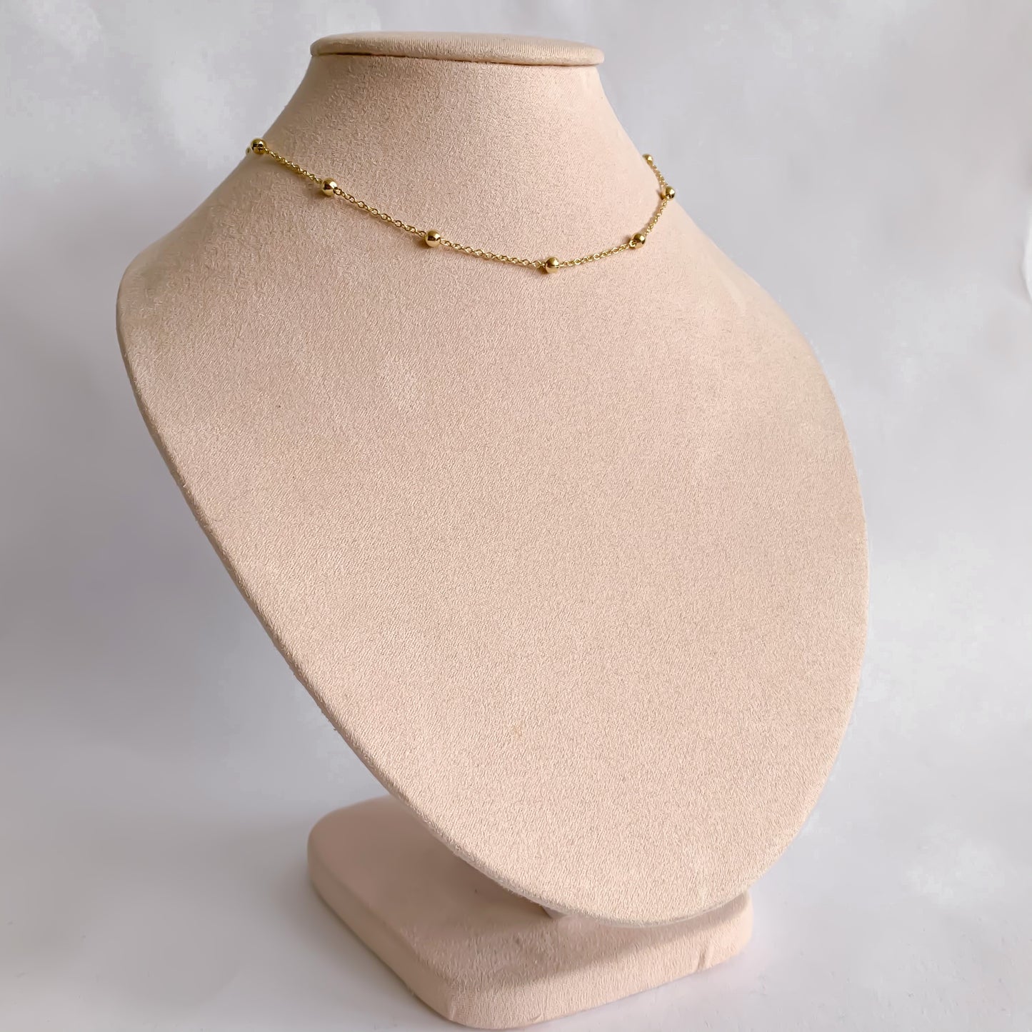 Choker de bolitas