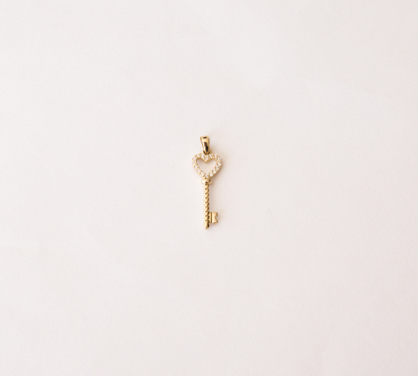 Dije Llave Corazón Oro 10kt