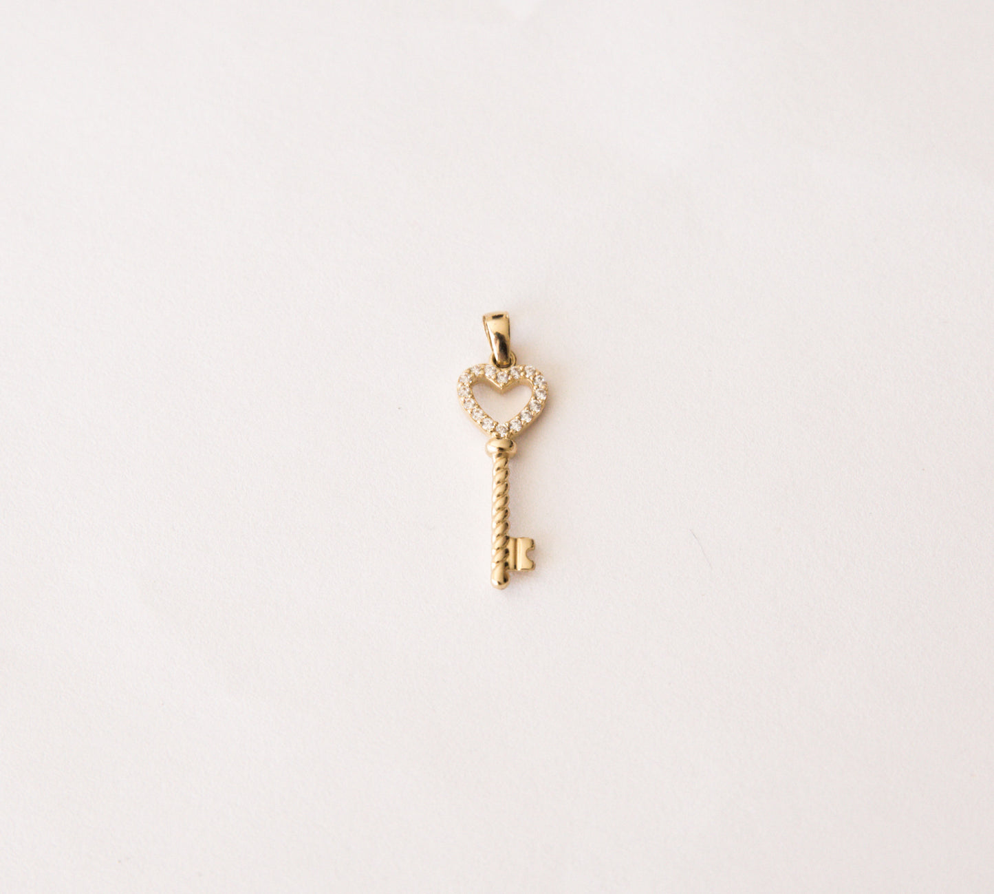 Dije Llave Corazón Oro 10kt