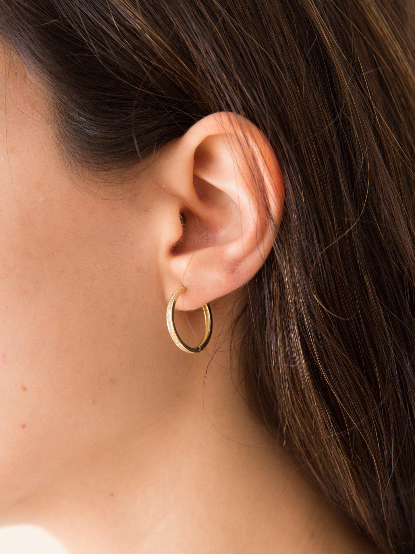 Arracadas Linea Zirconia Oro 10kt