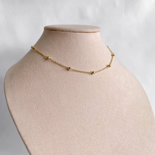 Choker de bolitas