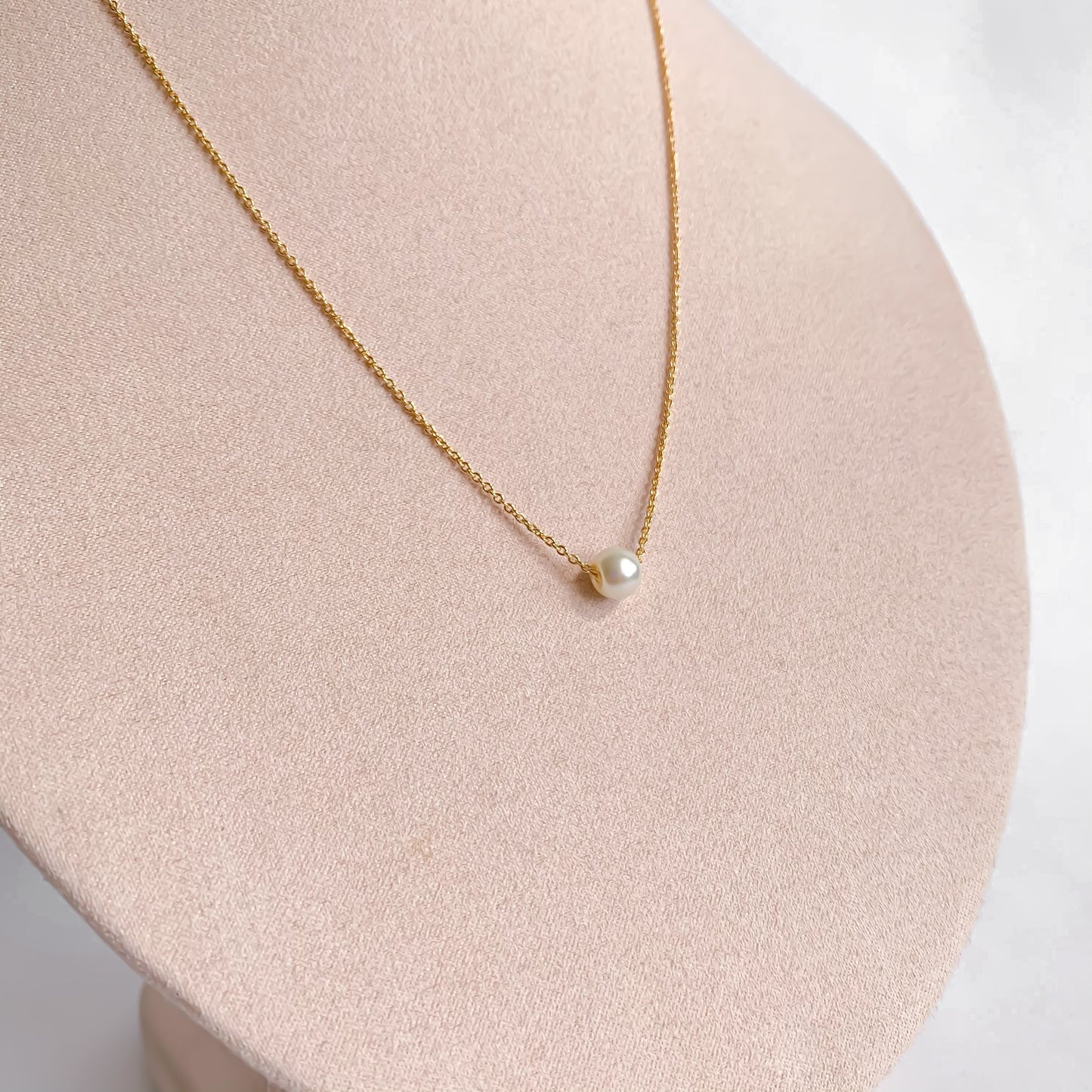 Collar con perla