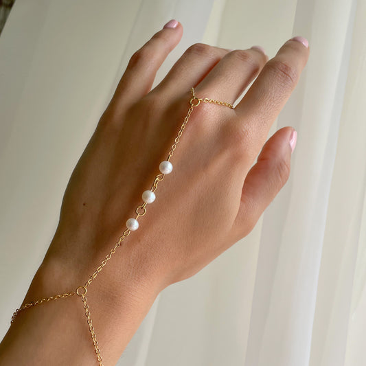 Hand Bracelet perlas