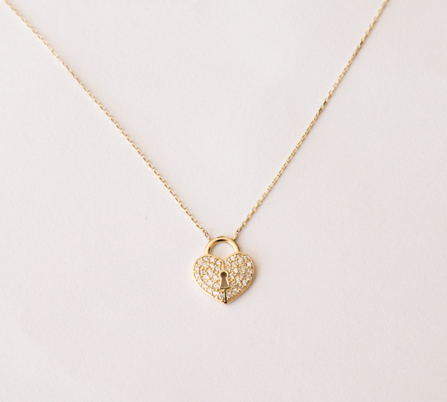Collar Candado Corazón Oro 10kt
