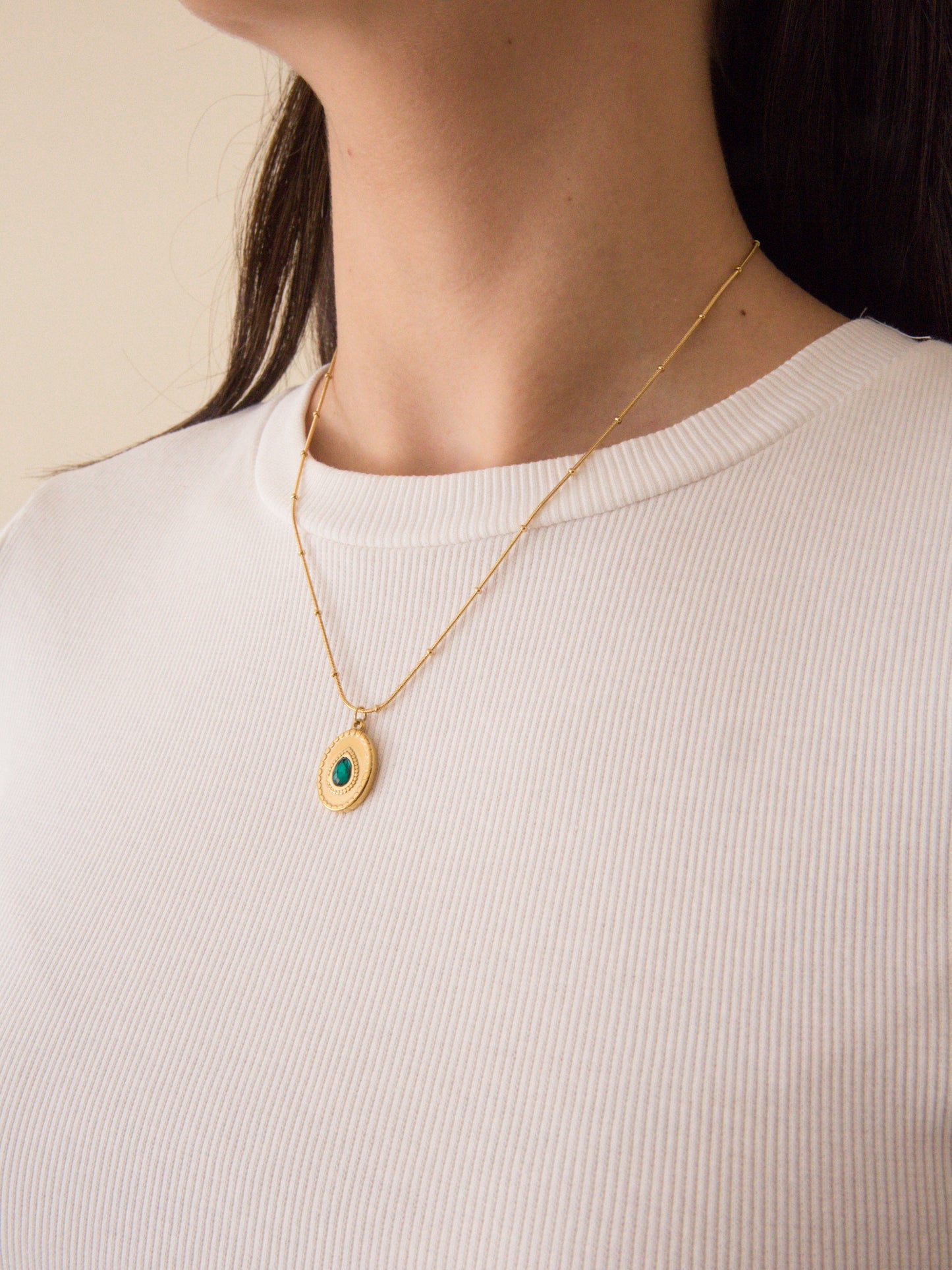 Collar Medallón - VOGUE's Top Pick